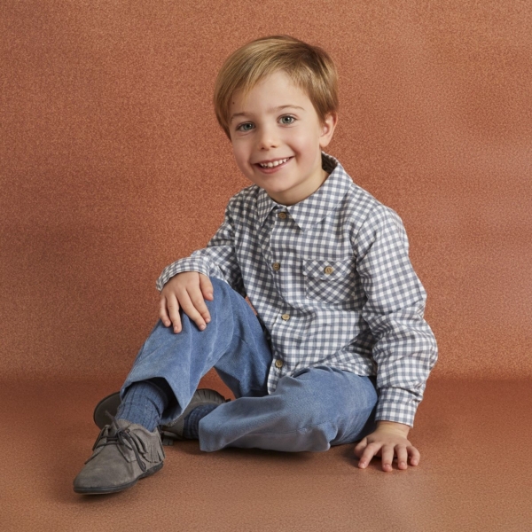 Conjunto 2 piezas de niño BABIDU de pantalón largo de pana y camisa